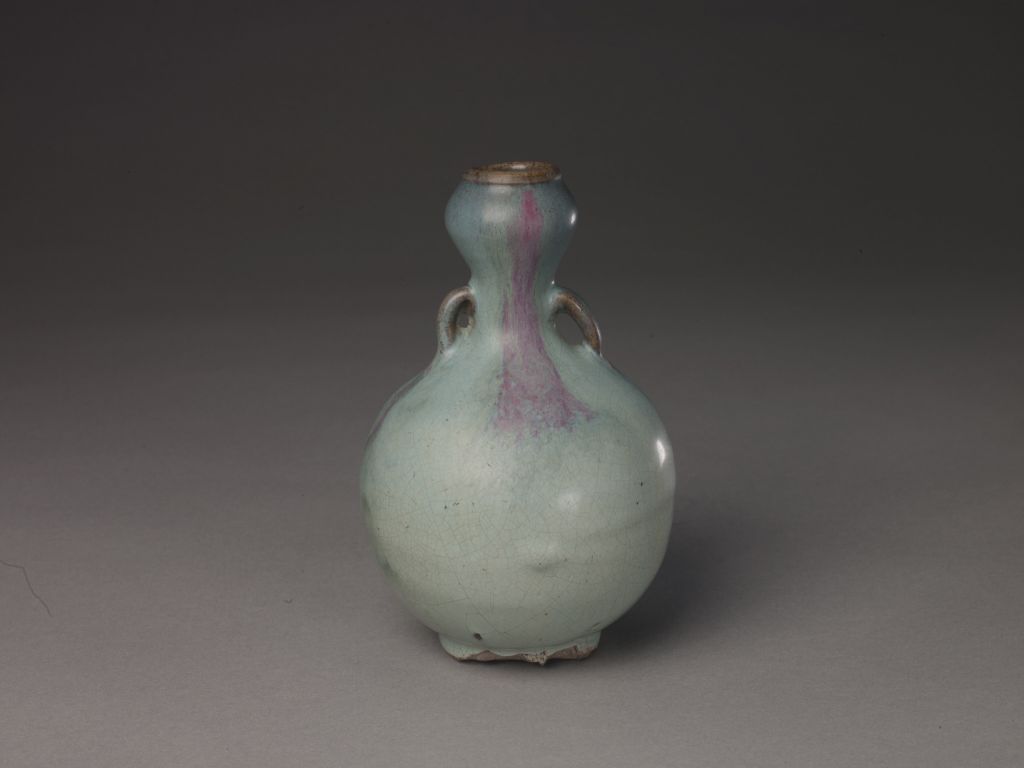 图片[1]-Jun Kiln Sky Blue Glaze Purple Red Spot Double Ear Gourd Bottle-China Archive